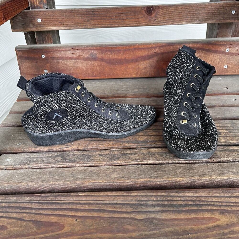 Arcopedico Women's Shocks 5 Black StarryNite Booties Size 39 US 8.5